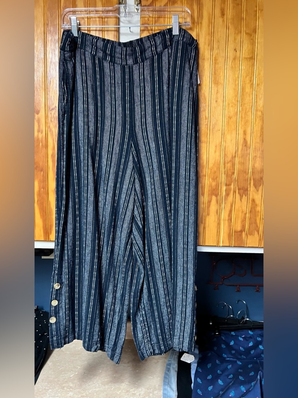 Womens ana linen pants size L